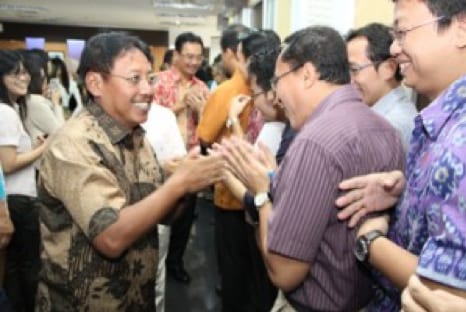 Halal Bil Halal Event, Telin Introduces New Logo