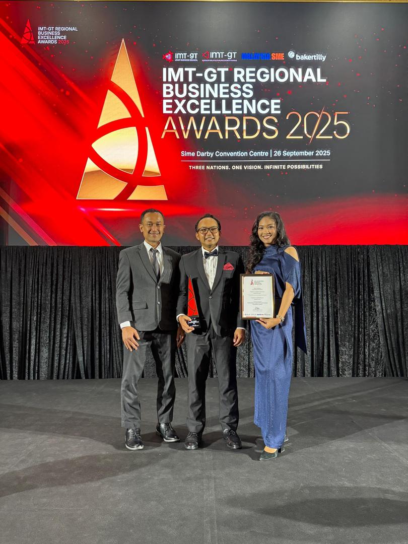 Telin Takes Home Top Tech Award at Inaugural Regional Business Excellence Award 2025